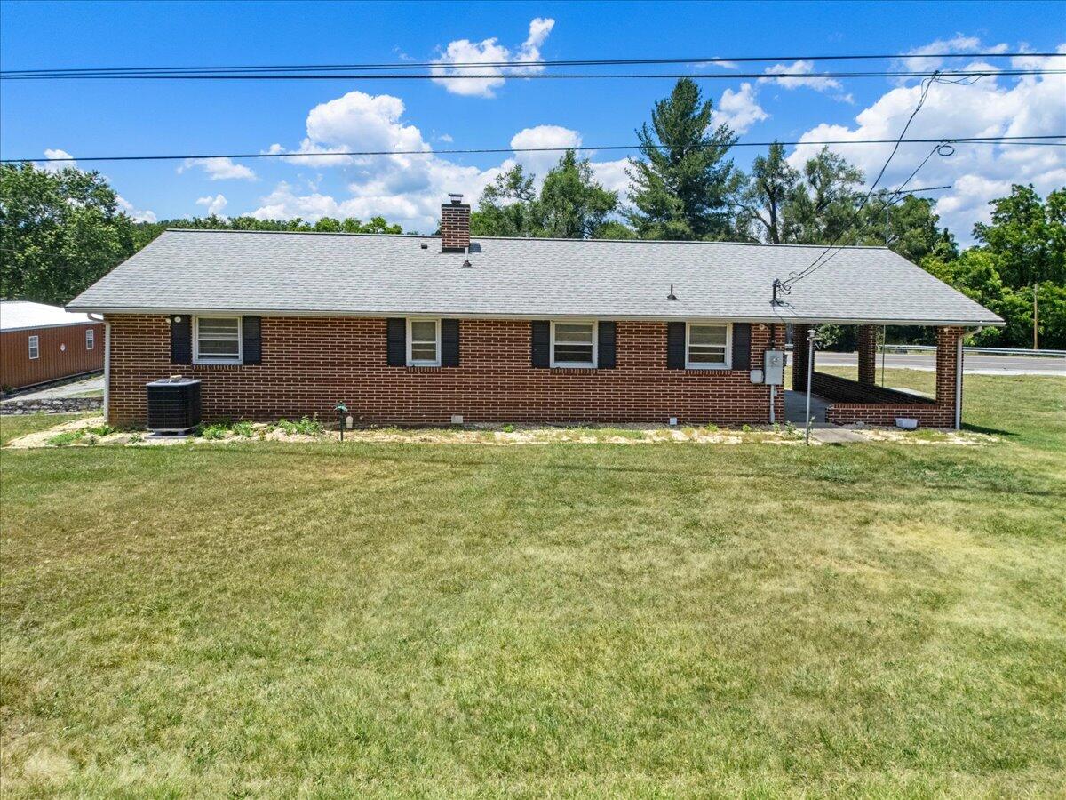 5662 Old Rte 11 Dublin, VA 24084 - Photo 15 of 71 15-DJI_20260617134715_0011_D