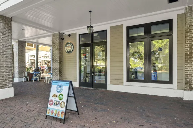 a front view of a livingroom with furniture