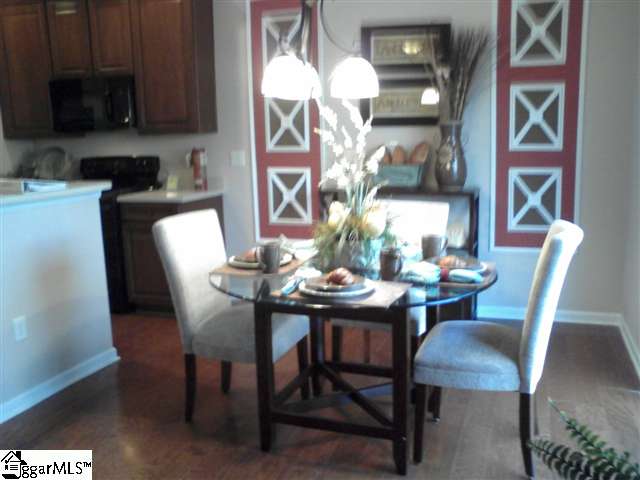 6 Knoll Ridge Drive Greer, SC 29650 - Photo 4 of 5 Gallery Image 4
