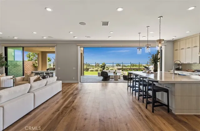 $6,995,000 | 224 Clear Falls, Irvine, CA 92602