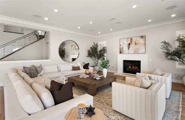 $6,995,000 | 224 Clear Falls, Irvine, CA 92602