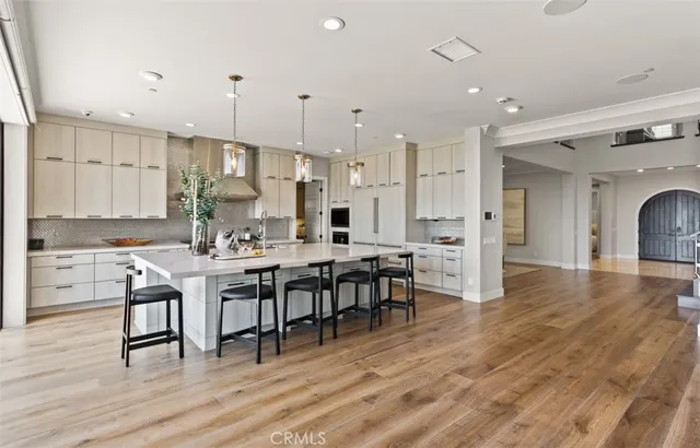 $6,995,000 | 224 Clear Falls, Irvine, CA 92602