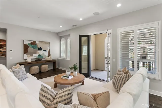 $6,995,000 | 224 Clear Falls, Irvine, CA 92602