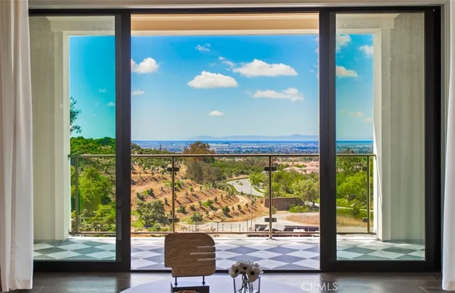 $6,995,000 | 224 Clear Falls, Irvine, CA 92602