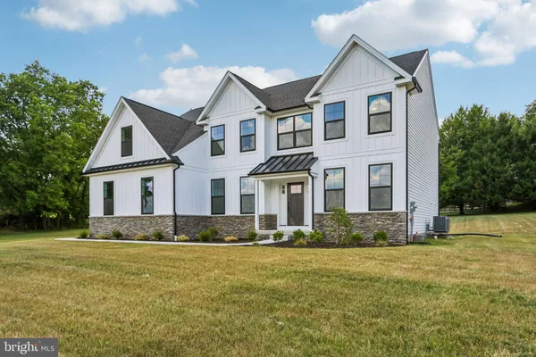 $1,099,000 | 209 Old State Road, Royersford, PA 19468