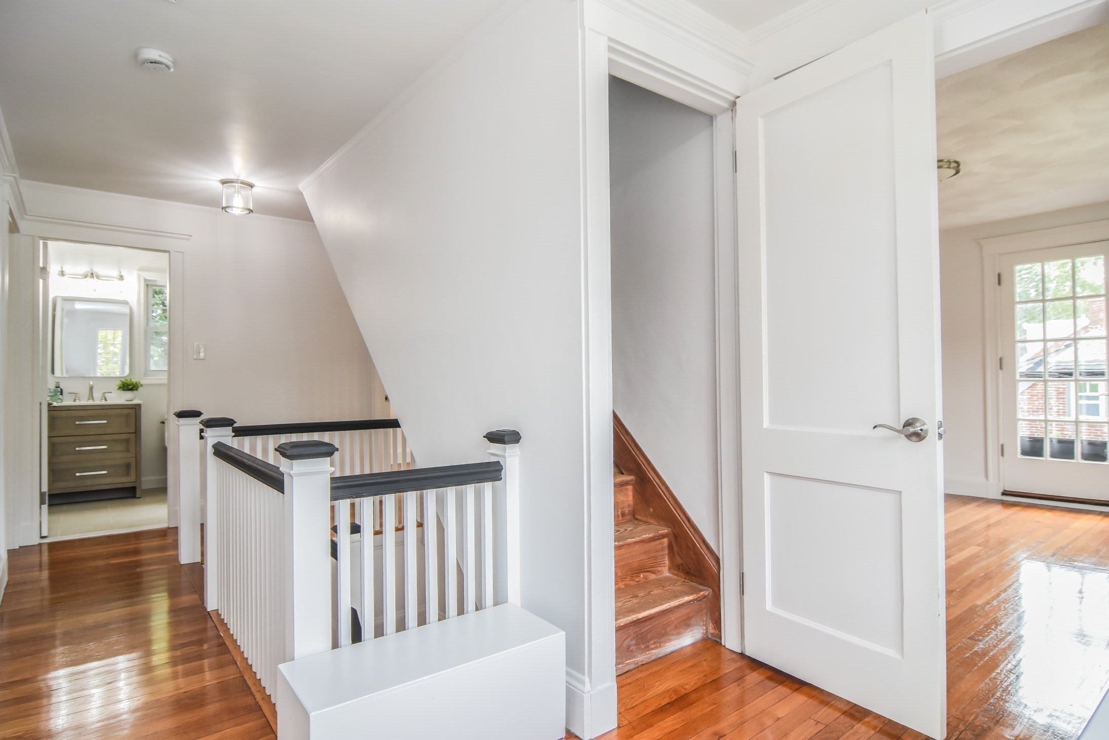 19 Stoneleigh Road Watertown, MA 02472 - Photo 21 of 41 Gallery Image 21
