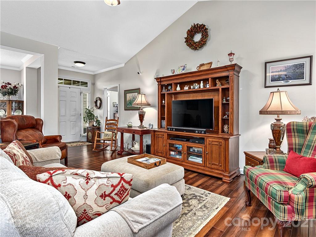 121 Ledbetter Road Arden, NC 28704 - Photo 4 of 31 Gallery Image 4
