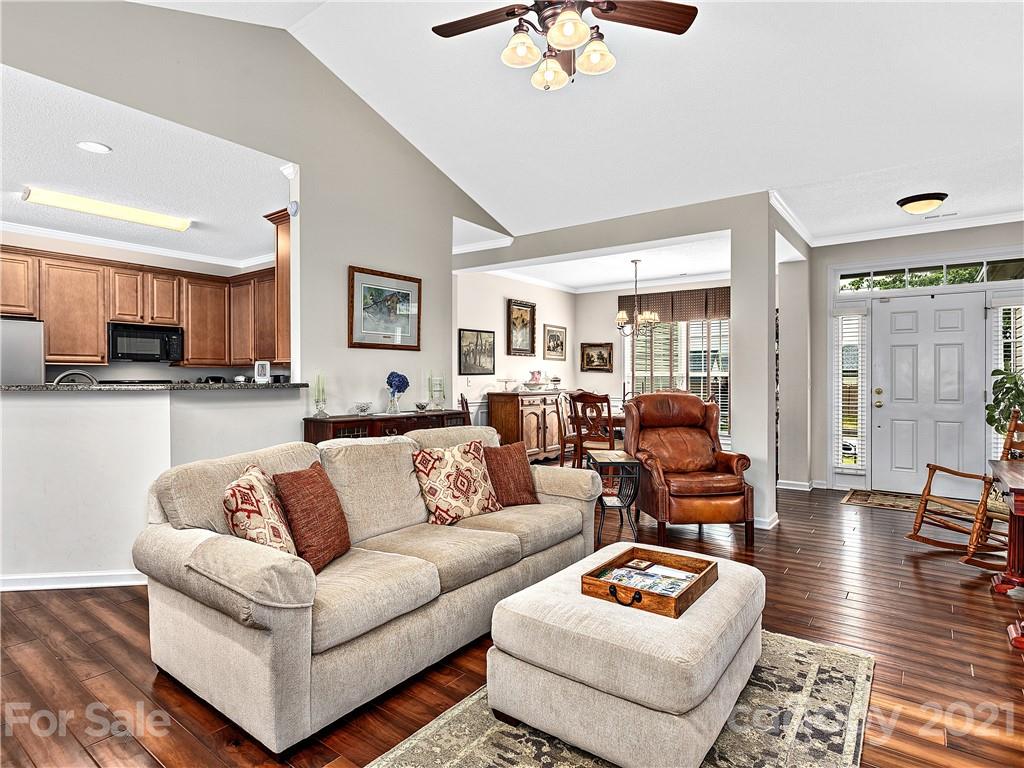 121 Ledbetter Road Arden, NC 28704 - Photo 6 of 31 Gallery Image 6