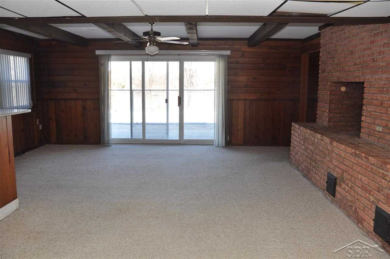 3776 North River Road Freeland, MI 48623 - Photo 7 of 17