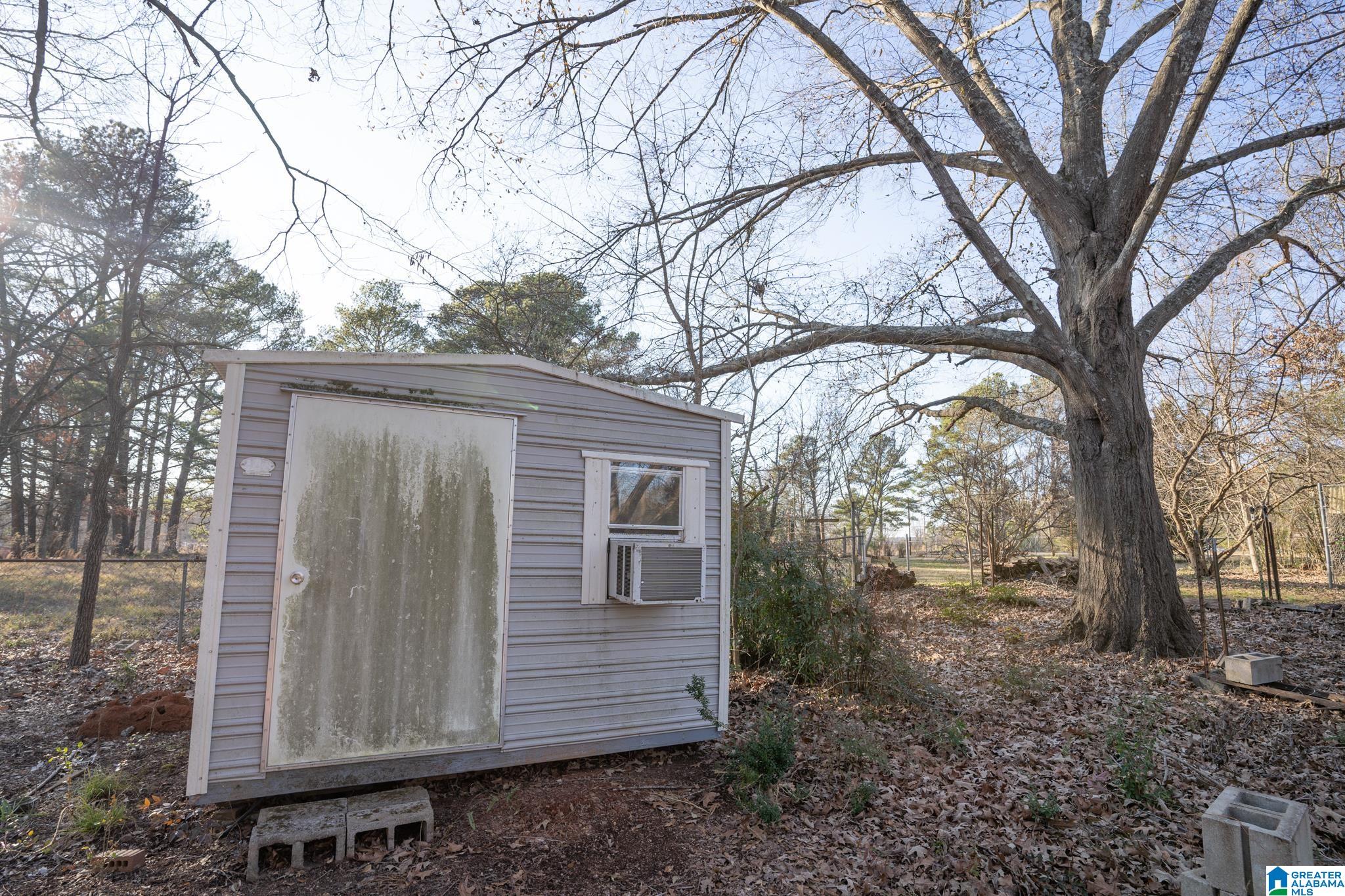 1224 School Road Southeast Bessemer, AL 35022 - Photo 13 of 72