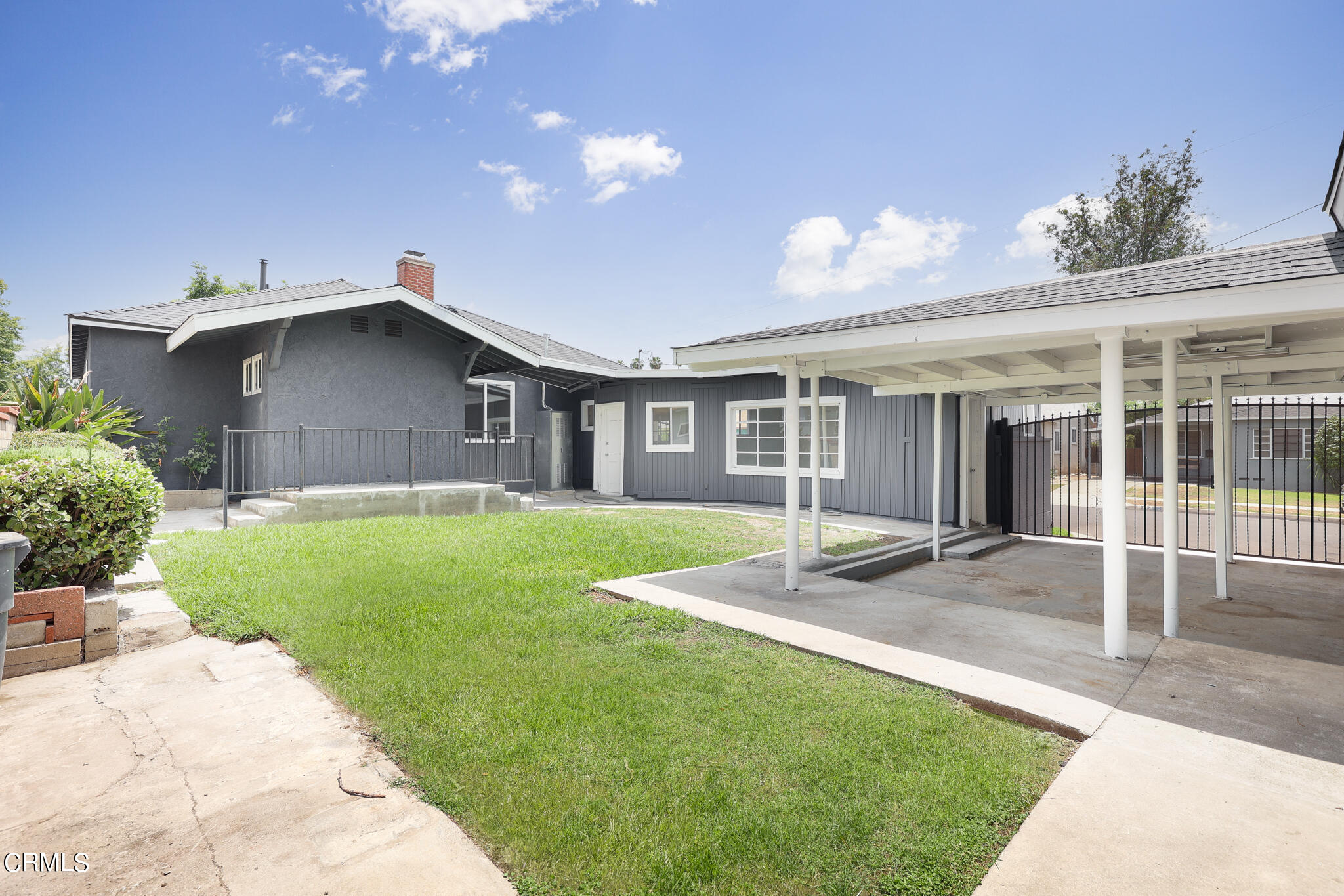 2485 Hanning Avenue Altadena, CA 91001 - Photo 30 of 36 a view of a house with a yard and plants