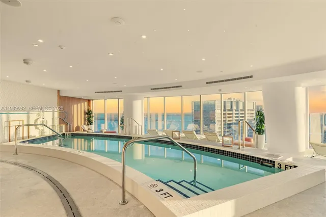 $23,000 | 300 Biscayne Blvd Way, Unit 4207, Miami, FL 33131