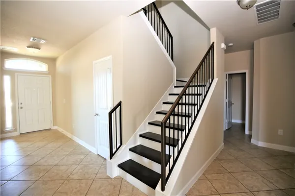 $2,295 | 46 Churchill Farms Drive, Georgetown, TX 78626