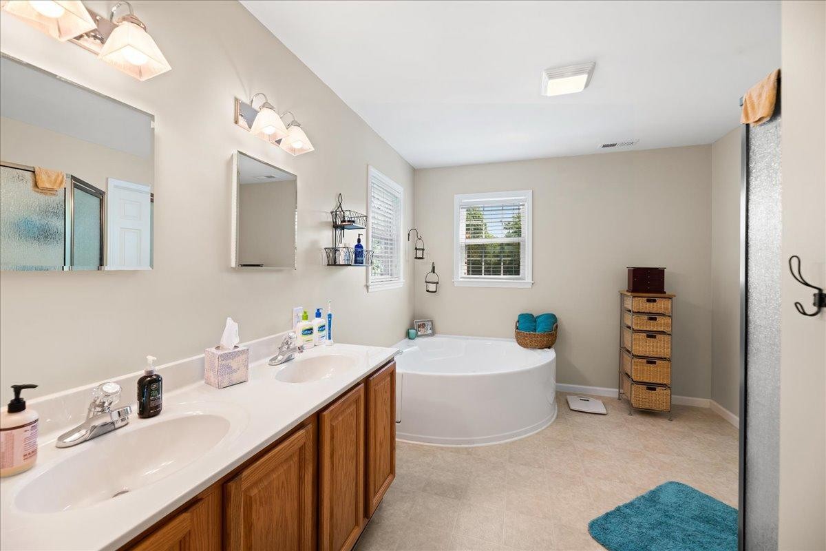 141 Huntington Lane Heiskell, TN 37754 - Photo 17 of 27 Gallery Image 17