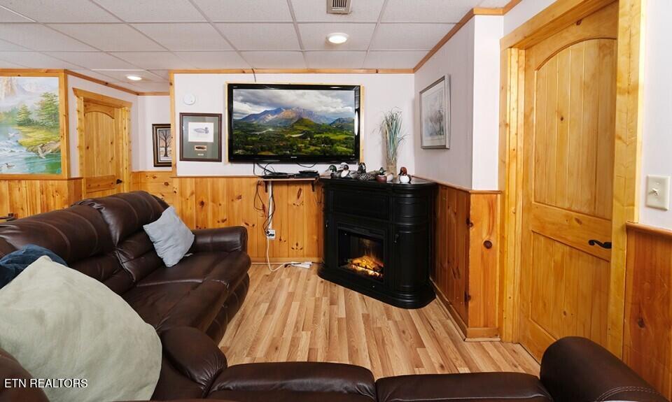 623 Iron Mountain Road Pigeon Forge, TN 37863 - Photo 23 of 45 pigeon-forge-cabin-rocky-top-recreation-