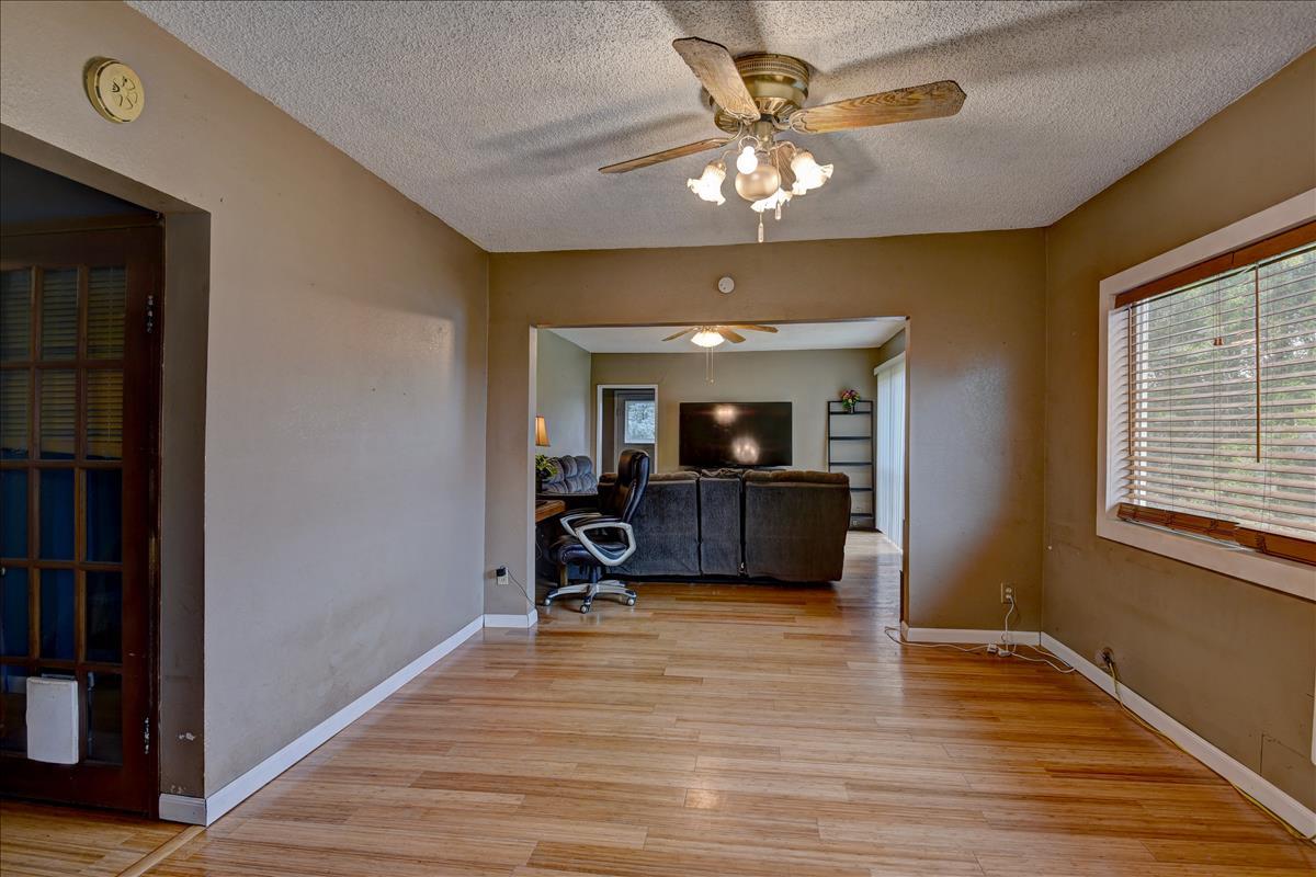 802 Seamon Road Tekoa, WA 99033 - Photo 5 of 20
