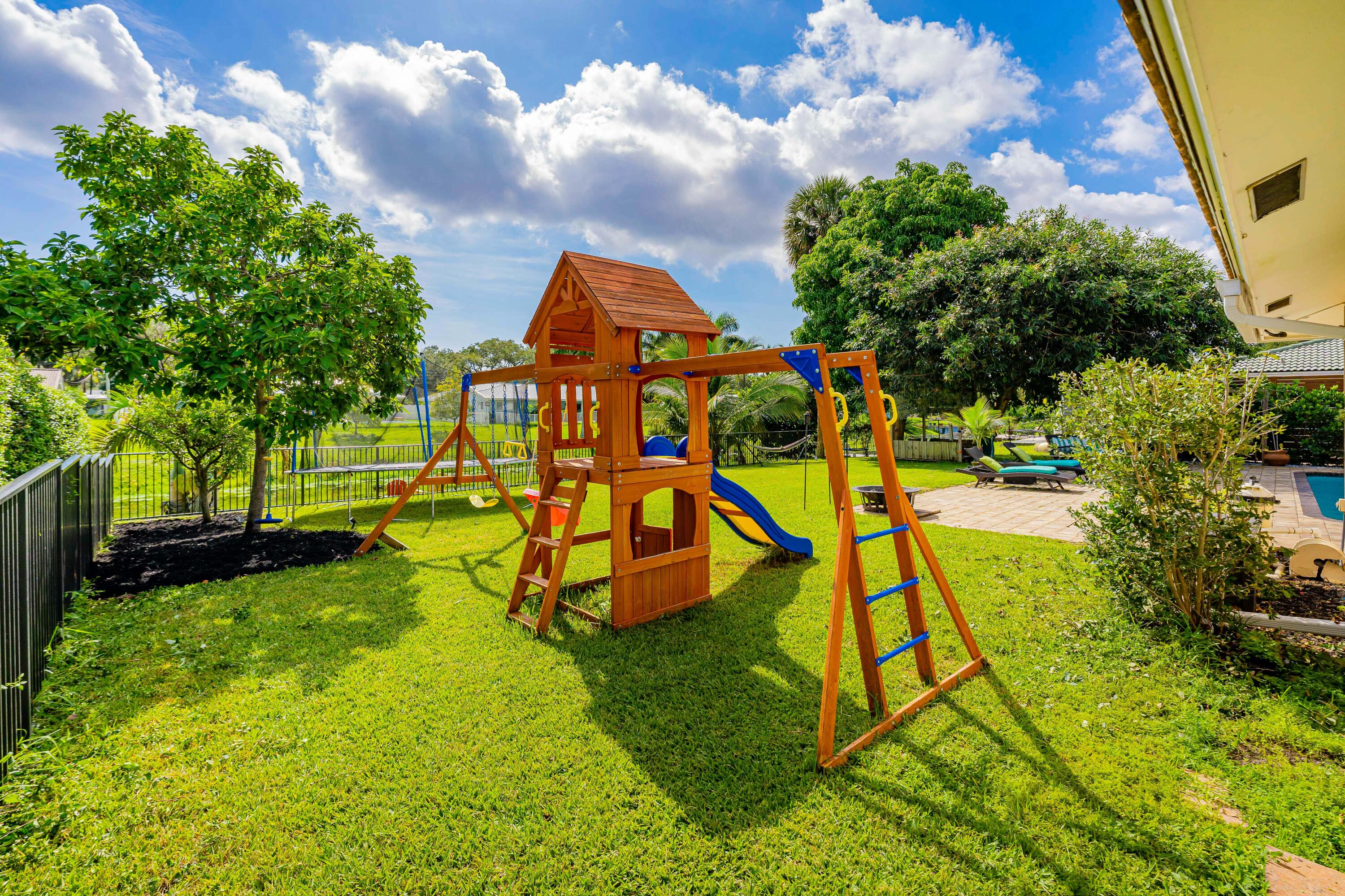 80 Southwest 11th Avenue Boca Raton, FL 33486 - Photo 7 of 29 7