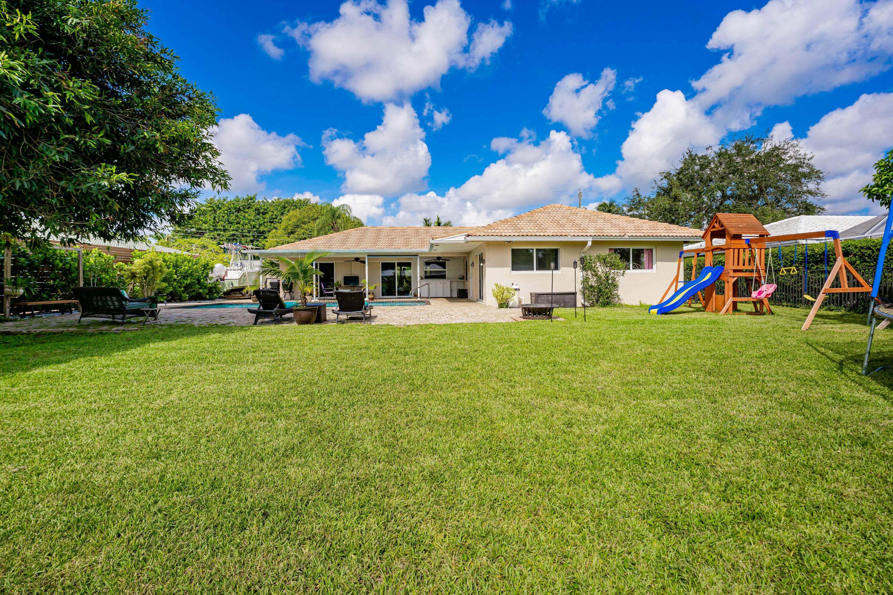 80 Southwest 11th Avenue Boca Raton, FL 33486 - Photo 8 of 29 8