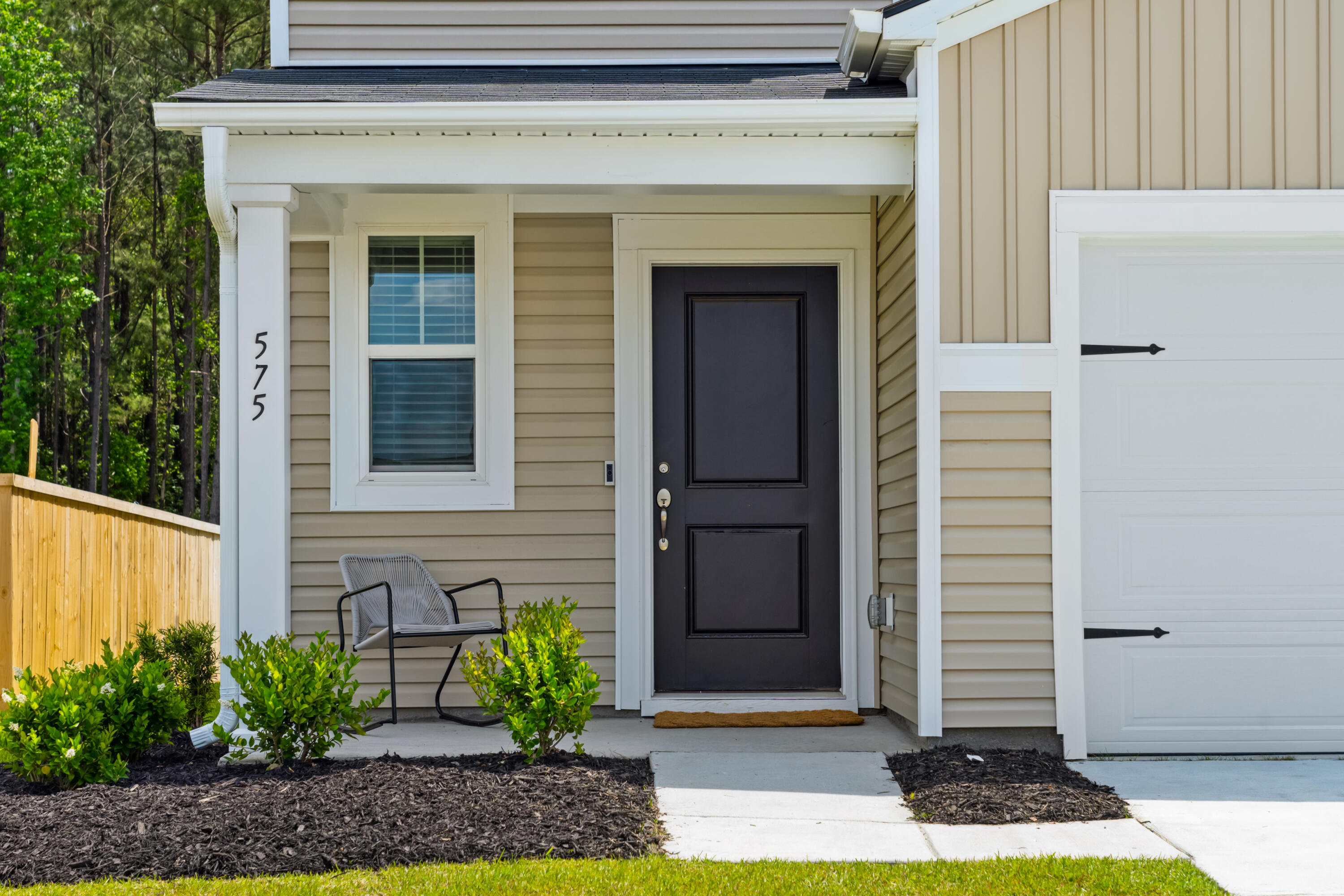 575 Spanish Wells Road Summerville, SC 29486 - Photo 3 of 24 Front Entrance