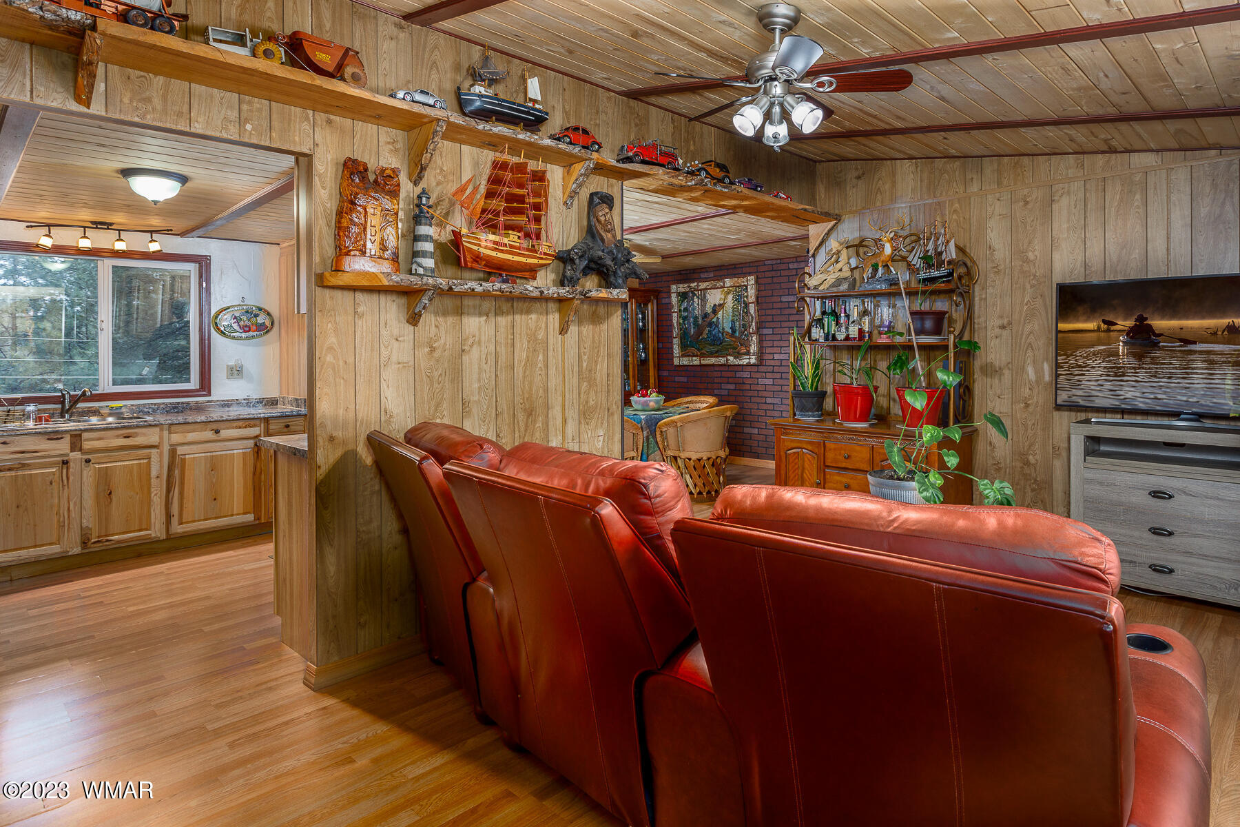 3439 Top View Road Overgaard, AZ 85933 - Photo 8 of 24