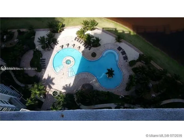 a black and white photo of a room