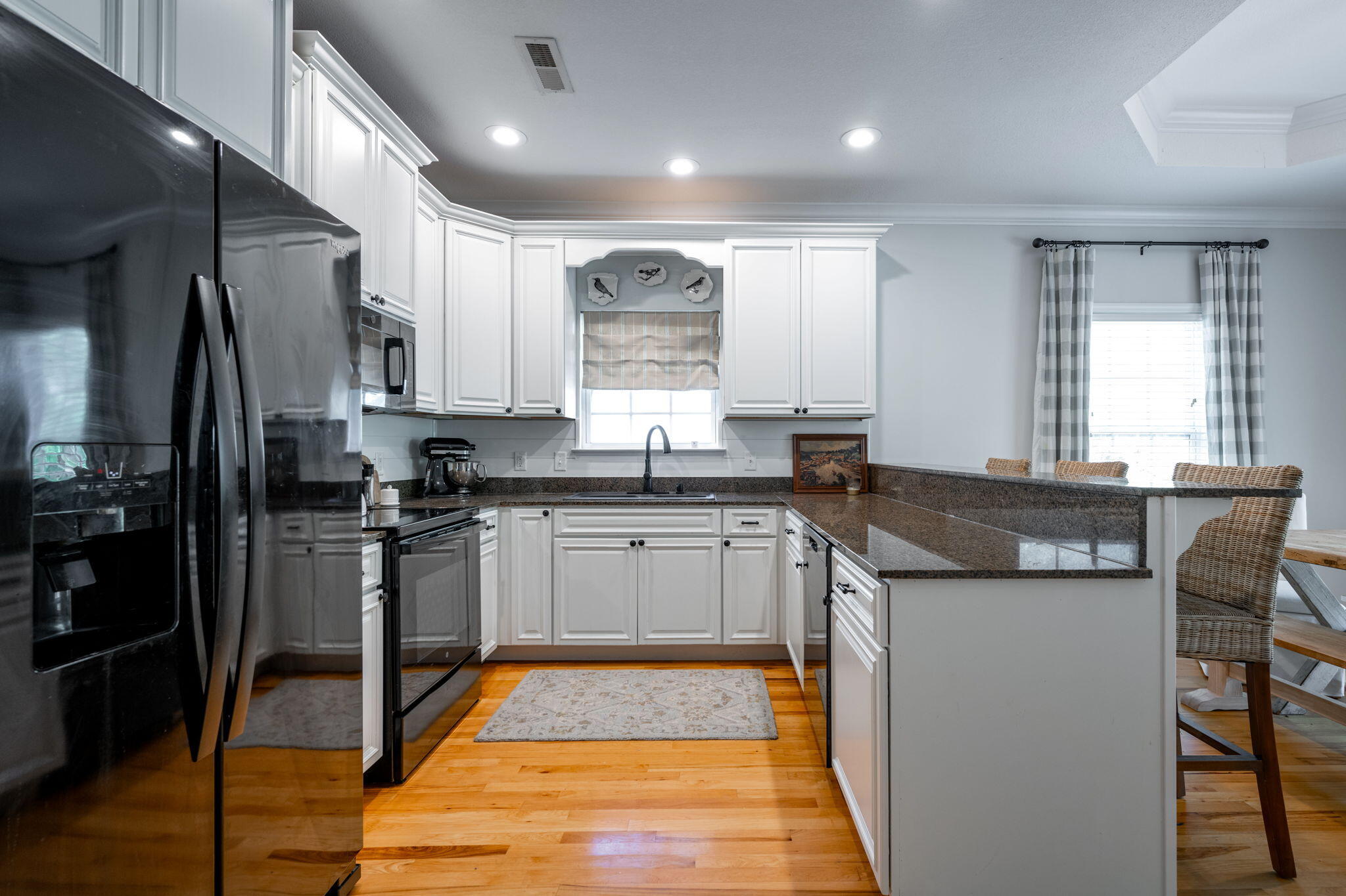 7507 Magnolia Leaf Lane Chattanooga, TN 37421 - Photo 10 of 14 Kitchen