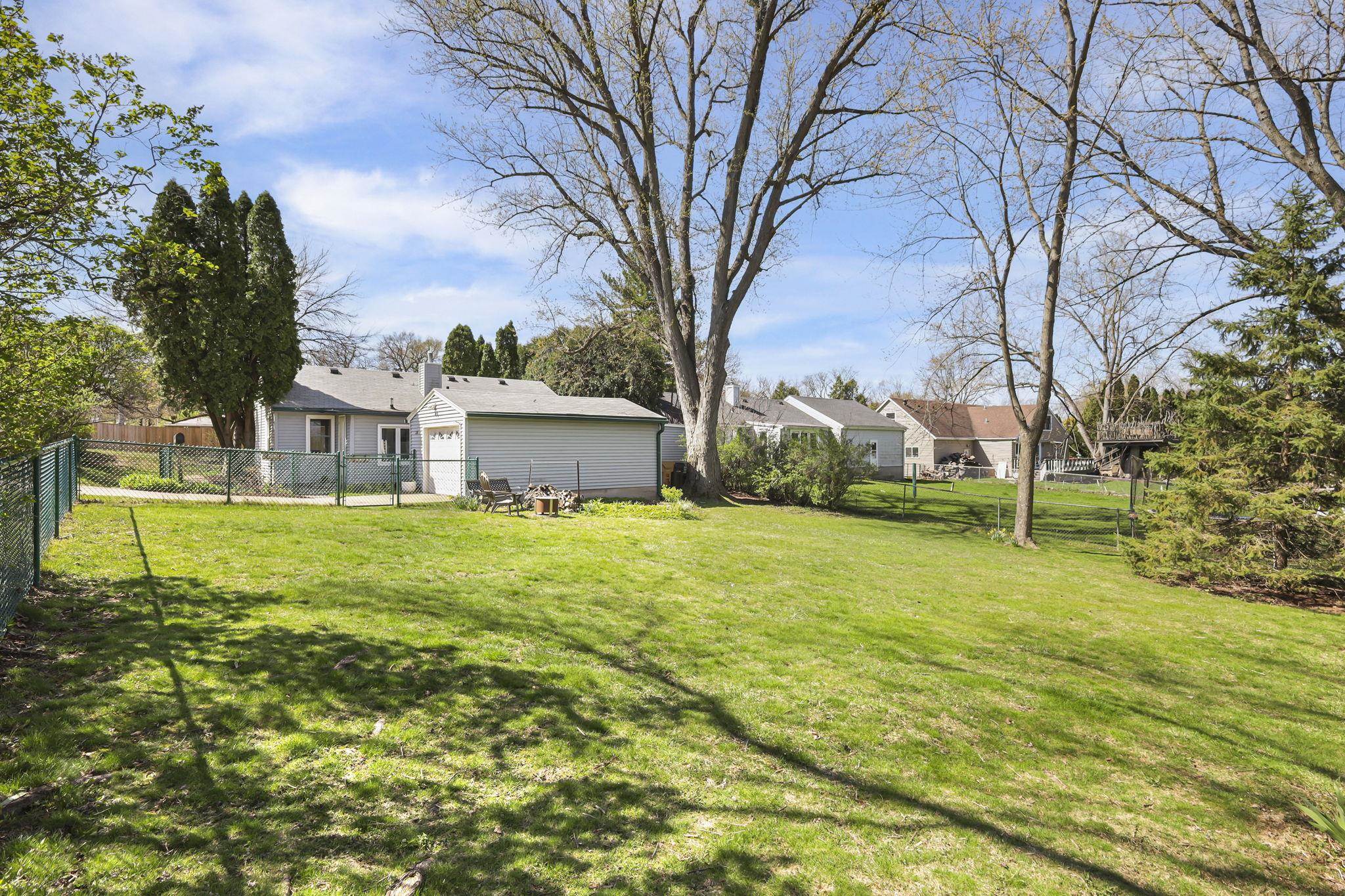 326 South Midvale Boulevard Madison, WI 53705 - Photo 29 of 31