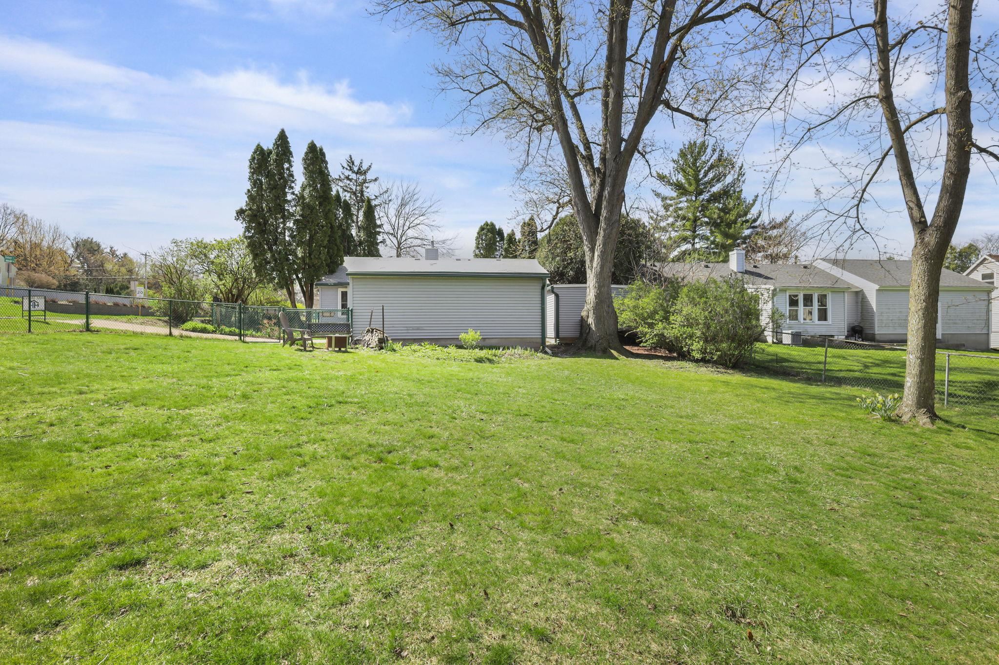 326 South Midvale Boulevard Madison, WI 53705 - Photo 31 of 31