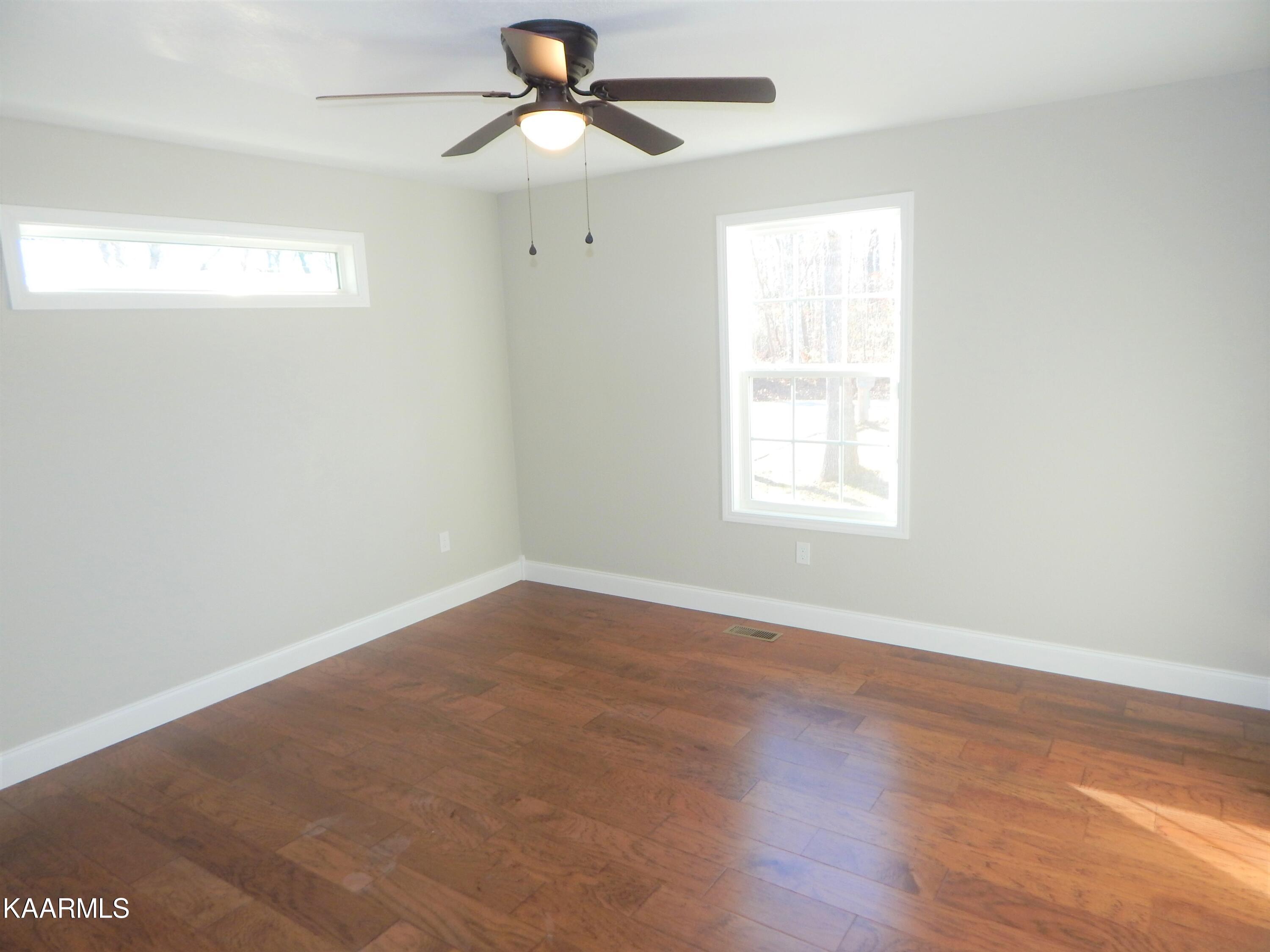 107 Peebles Road Crossville, TN 38558 - Photo 13 of 22 13