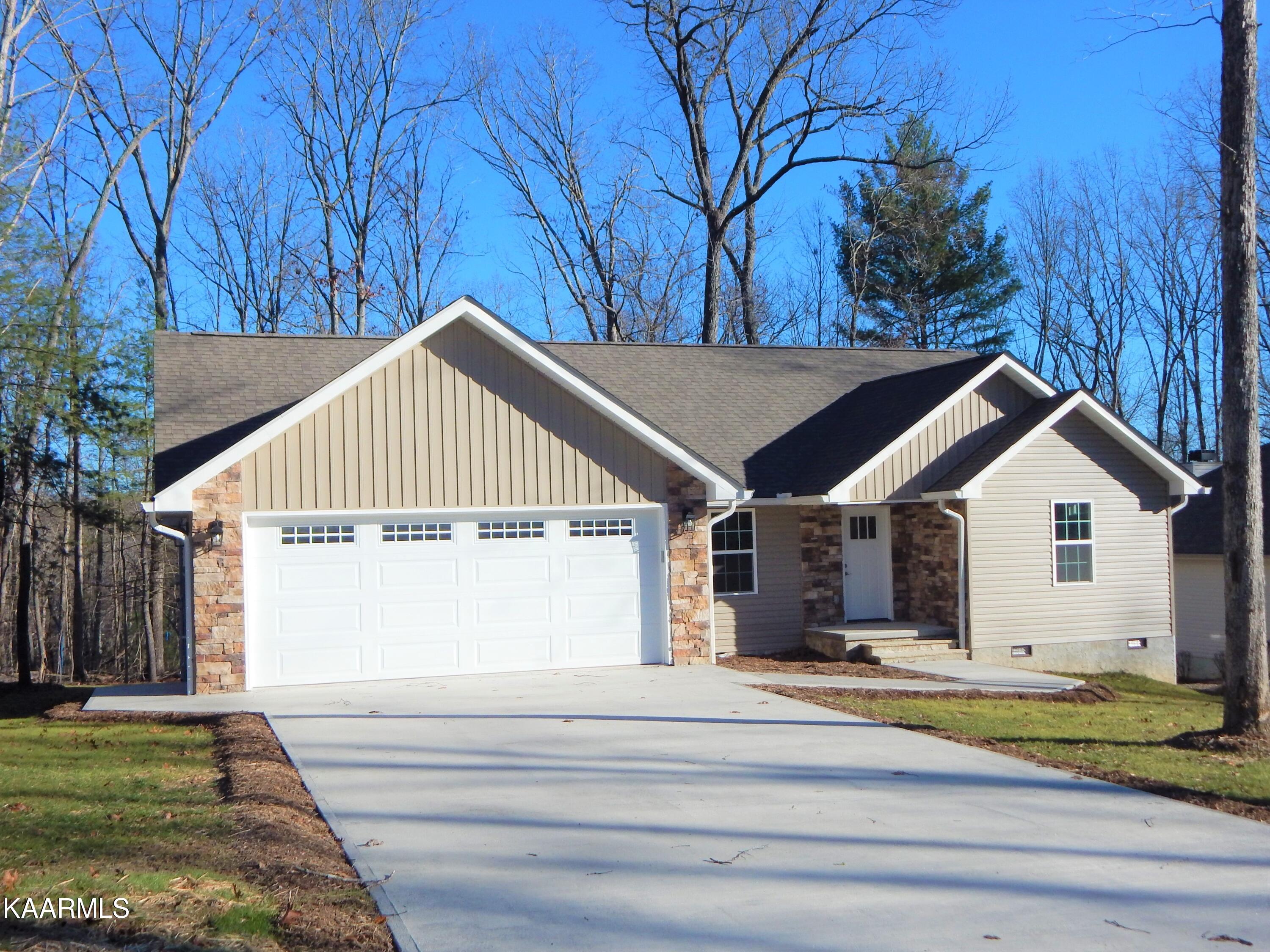 107 Peebles Road Crossville, TN 38558 - Photo 2 of 22 2