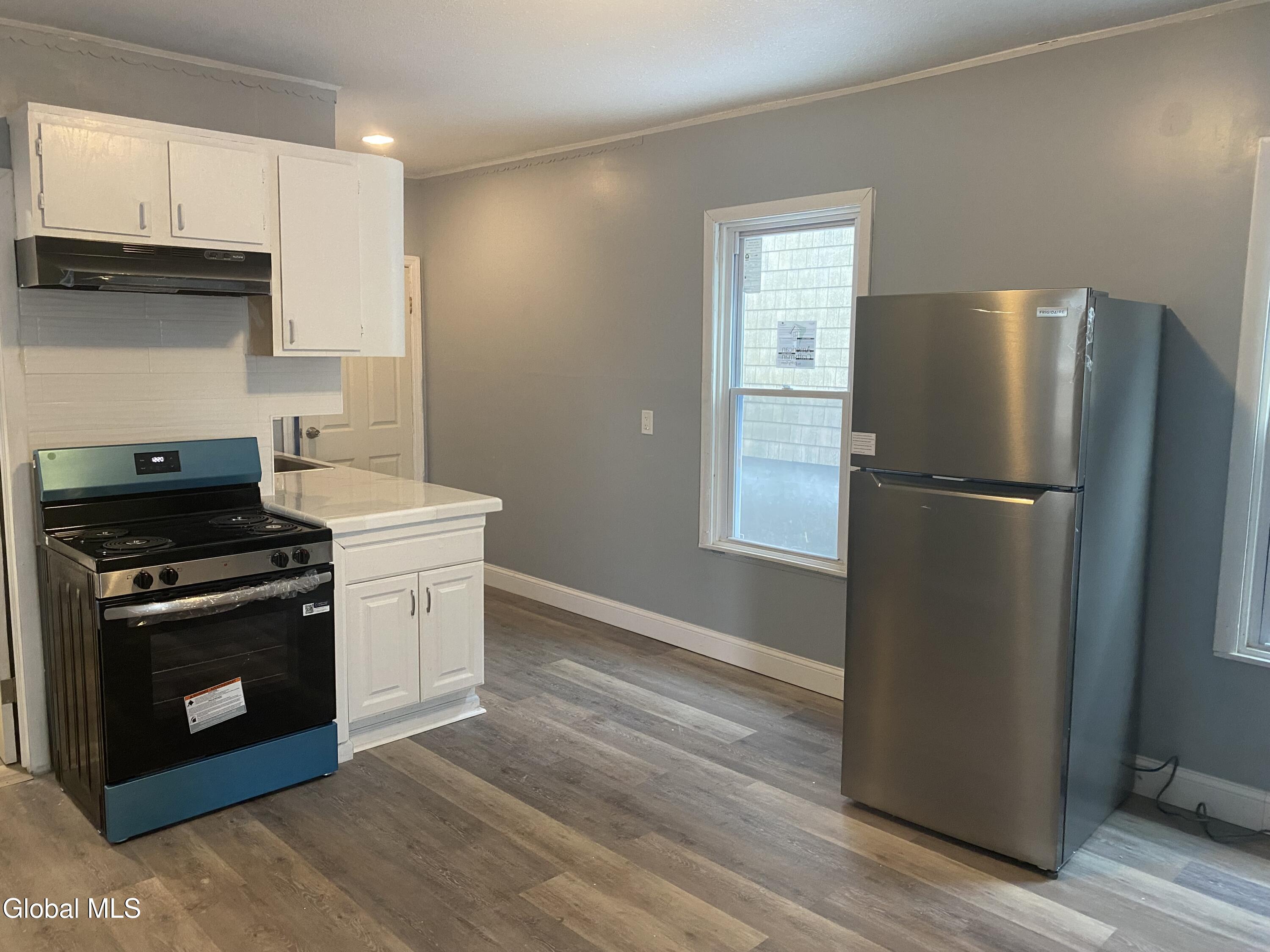 609 Bluff Avenue Schenectady, NY 12303 - Photo 15 of 44 IMG_7890