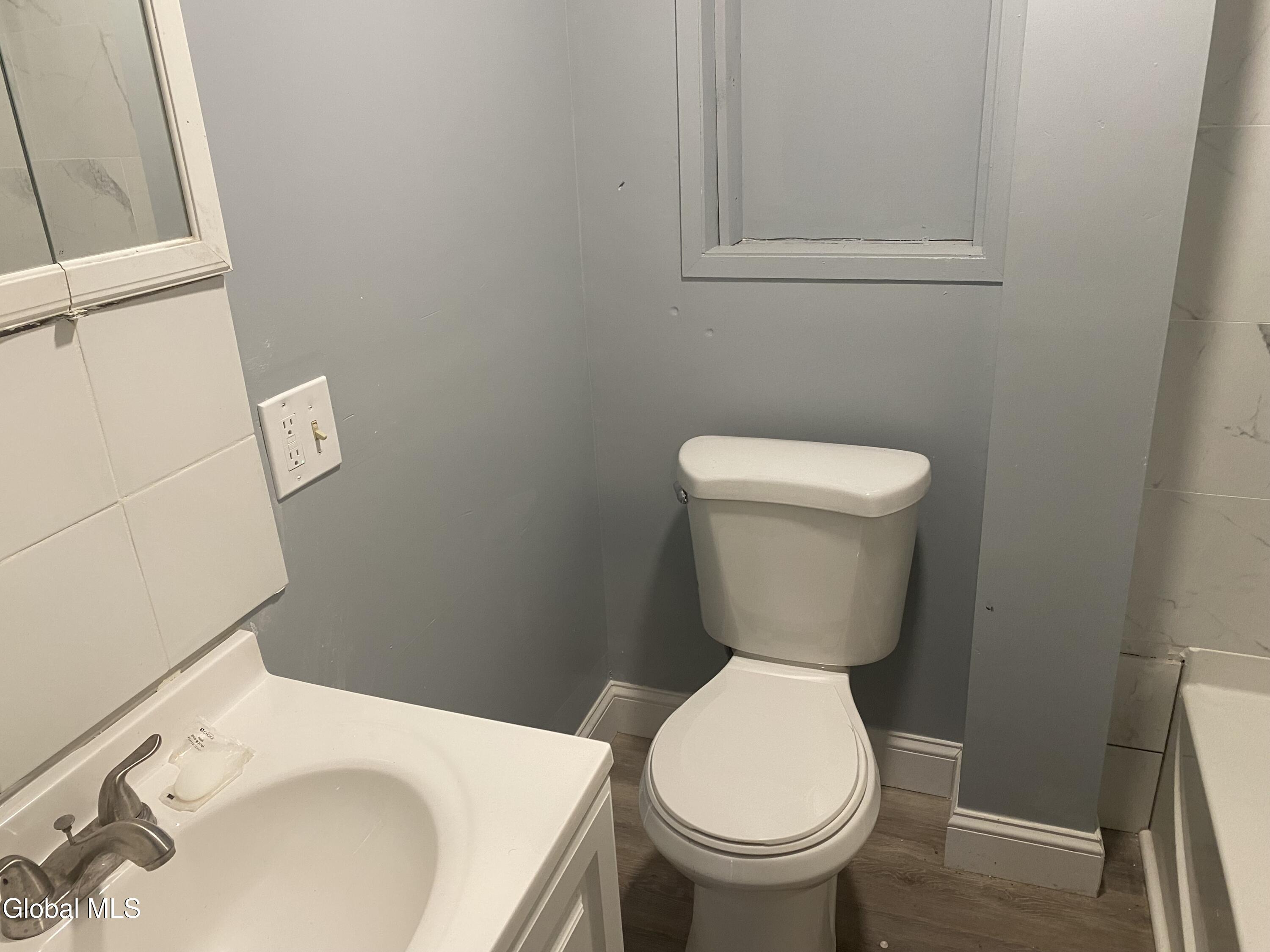 609 Bluff Avenue Schenectady, NY 12303 - Photo 17 of 44 IMG_7888