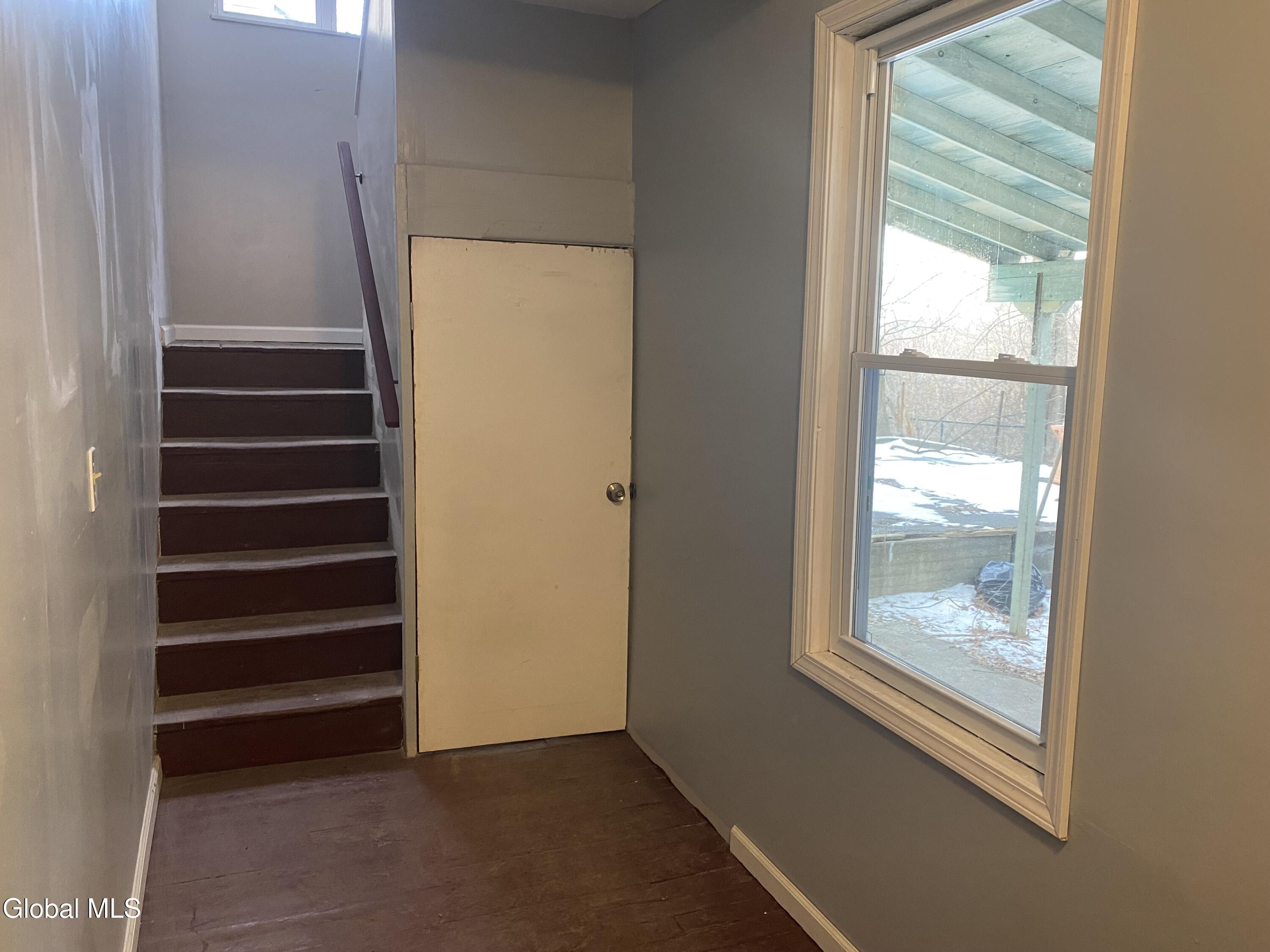 609 Bluff Avenue Schenectady, NY 12303 - Photo 21 of 44 IMG_7895