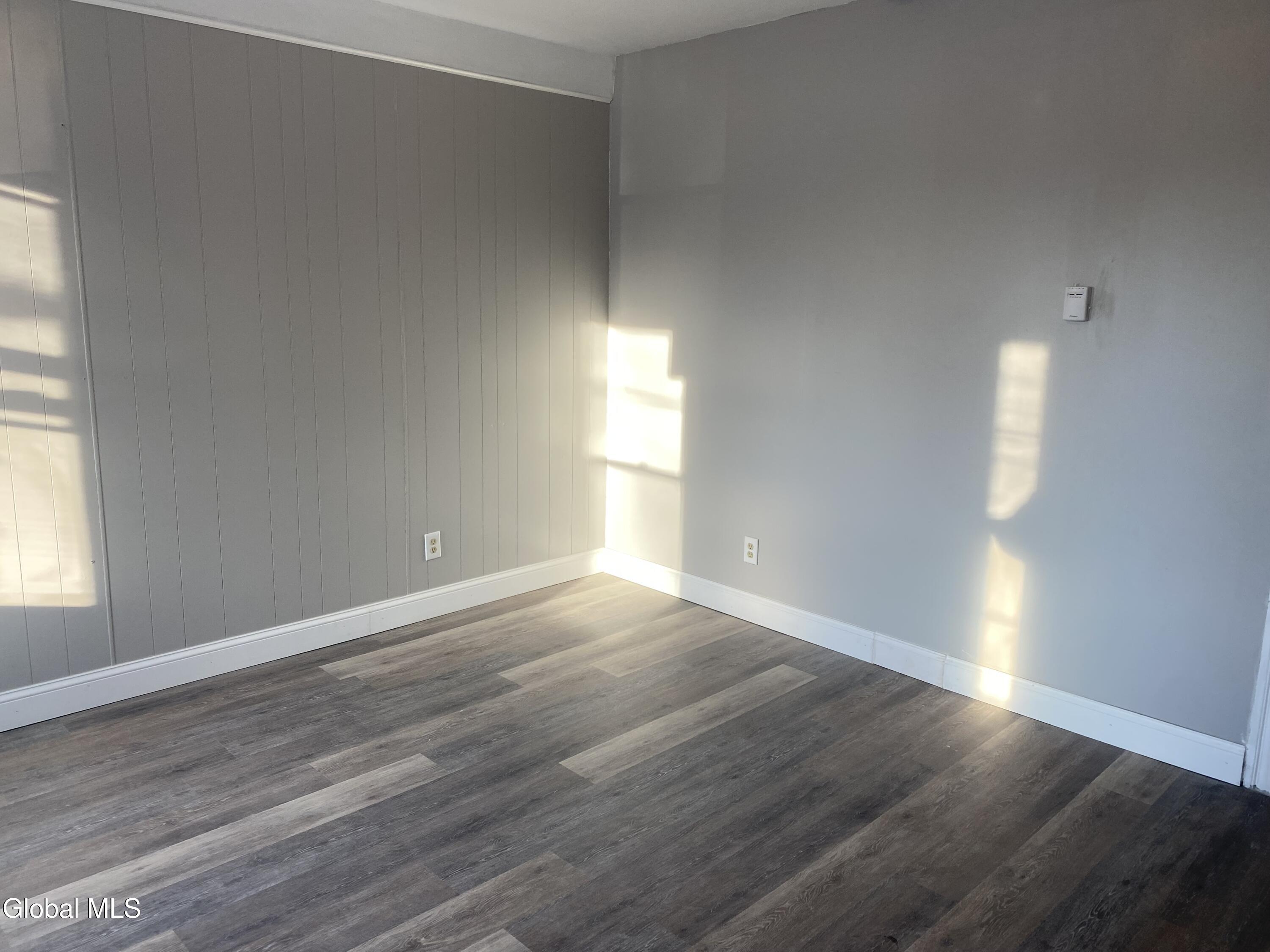 609 Bluff Avenue Schenectady, NY 12303 - Photo 26 of 44 IMG_7920