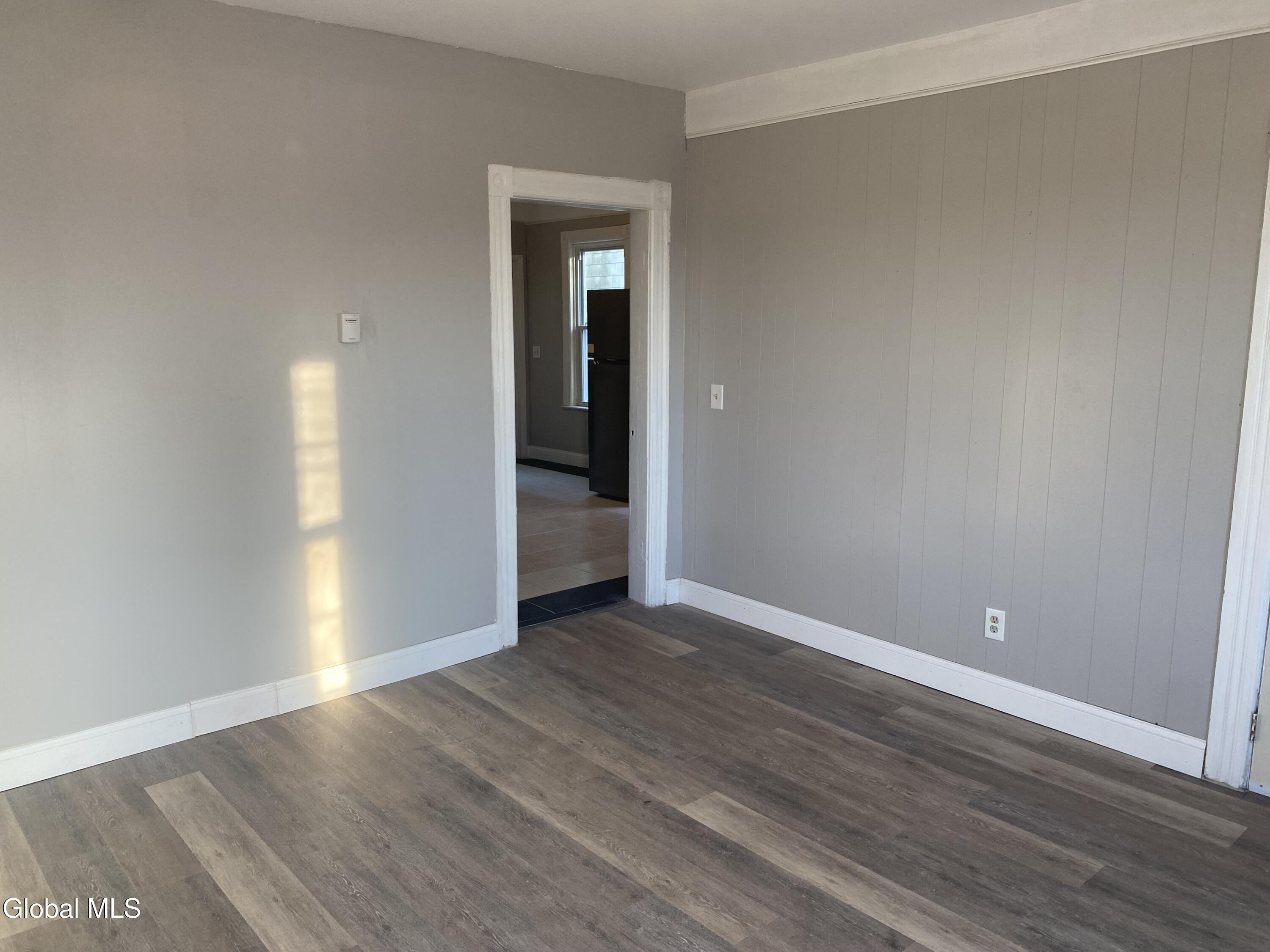 609 Bluff Avenue Schenectady, NY 12303 - Photo 27 of 44 IMG_7923