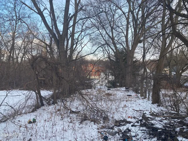 $264,900 | 609 Bluff Avenue, Schenectady, NY 12303