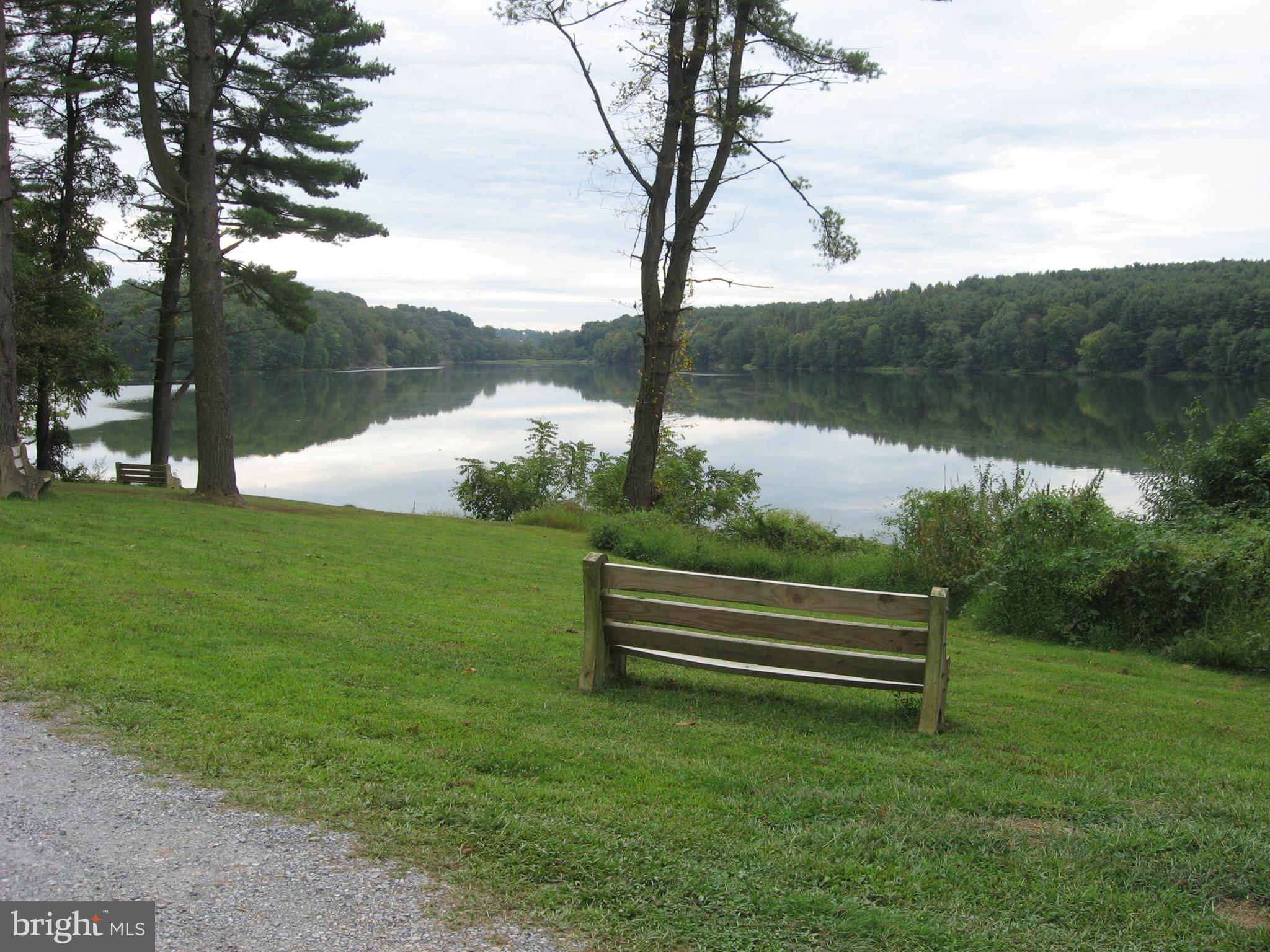 102 Hart Road Oxford, PA 19363 - Photo 23 of 26 Octorara Lake