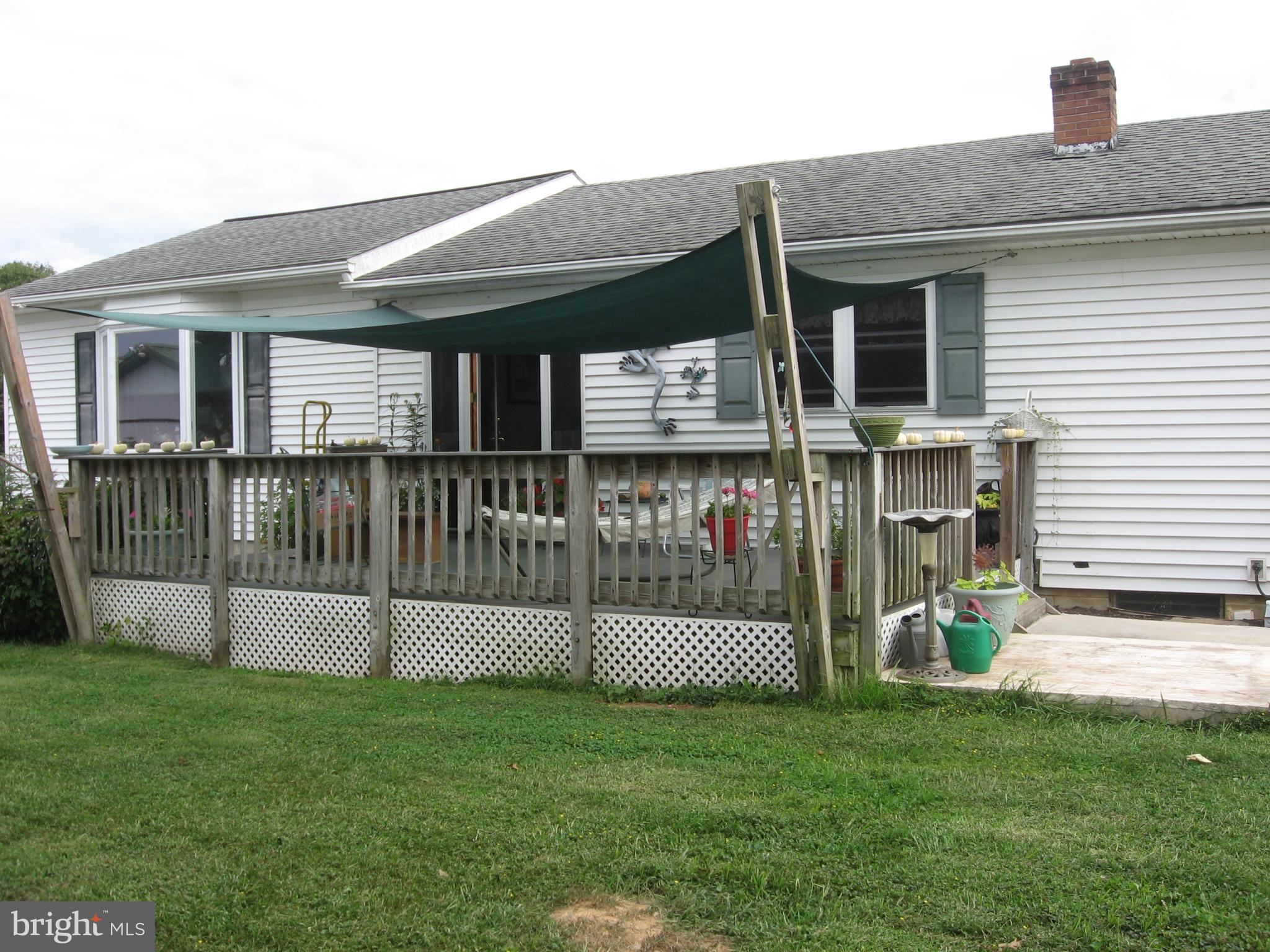 102 Hart Road Oxford, PA 19363 - Photo 4 of 26 Rear Deck