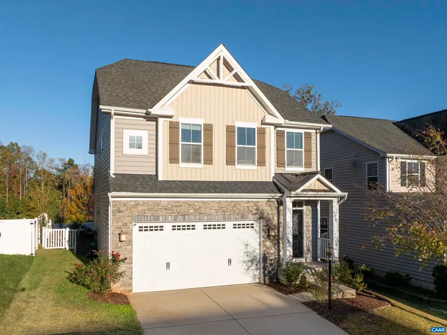 $549,900 | 4517 Briarwood Drive, Charlottesville, VA 22911