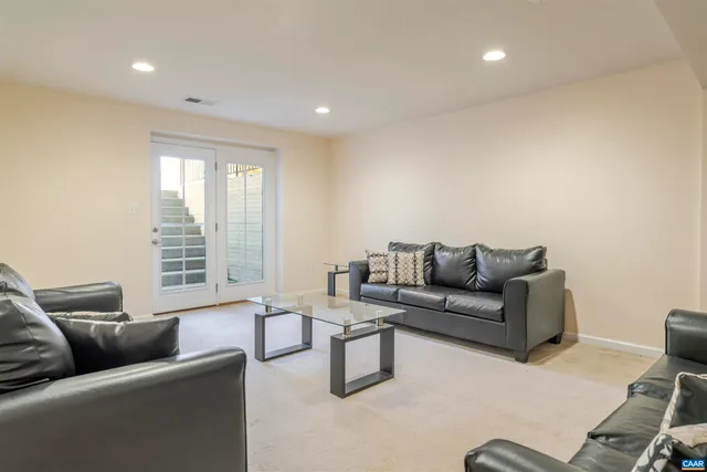 $549,900 | 4517 Briarwood Drive, Charlottesville, VA 22911