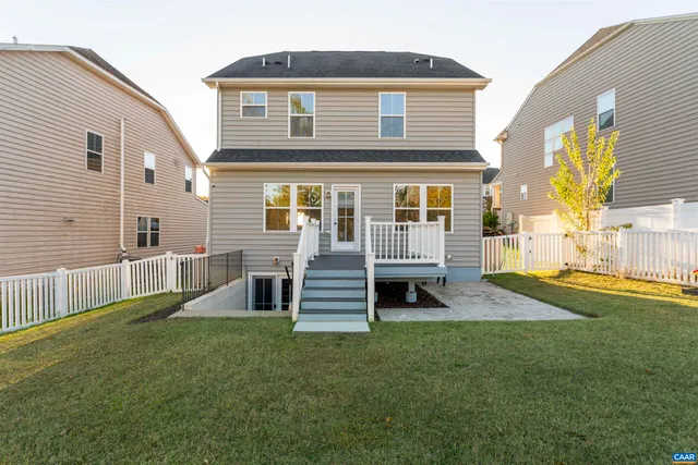 $549,900 | 4517 Briarwood Drive, Charlottesville, VA 22911