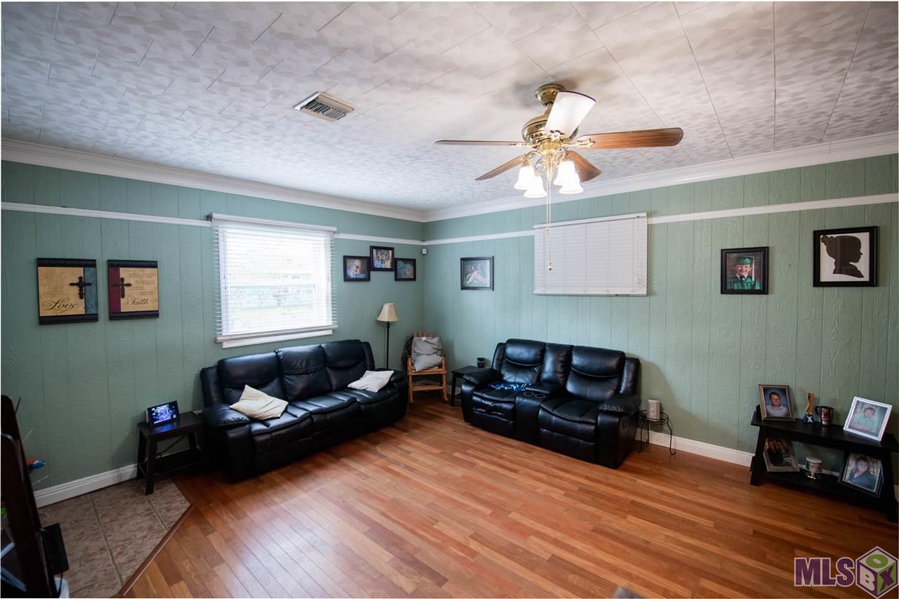 228 Danos Street Raceland, LA 70394 - Photo 3 of 22