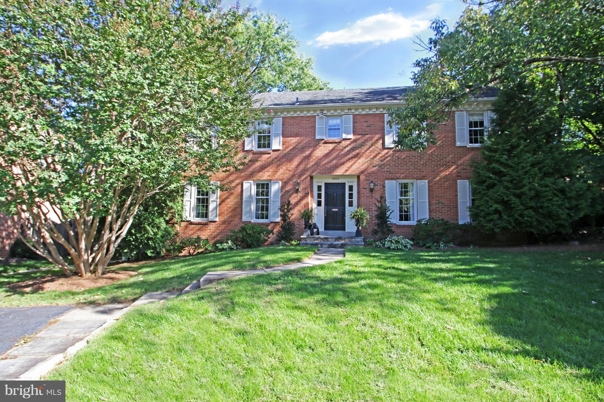 1605 Stonebridge Road Alexandria, VA 22304 - Photo 1 of 30 Welcome to 1605 Stonebridge Road!