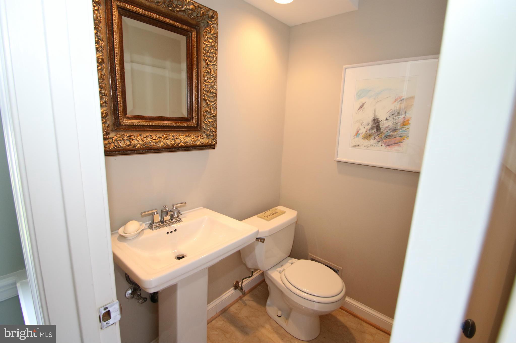 1605 Stonebridge Road Alexandria, VA 22304 - Photo 11 of 30 Half Bath on main level
