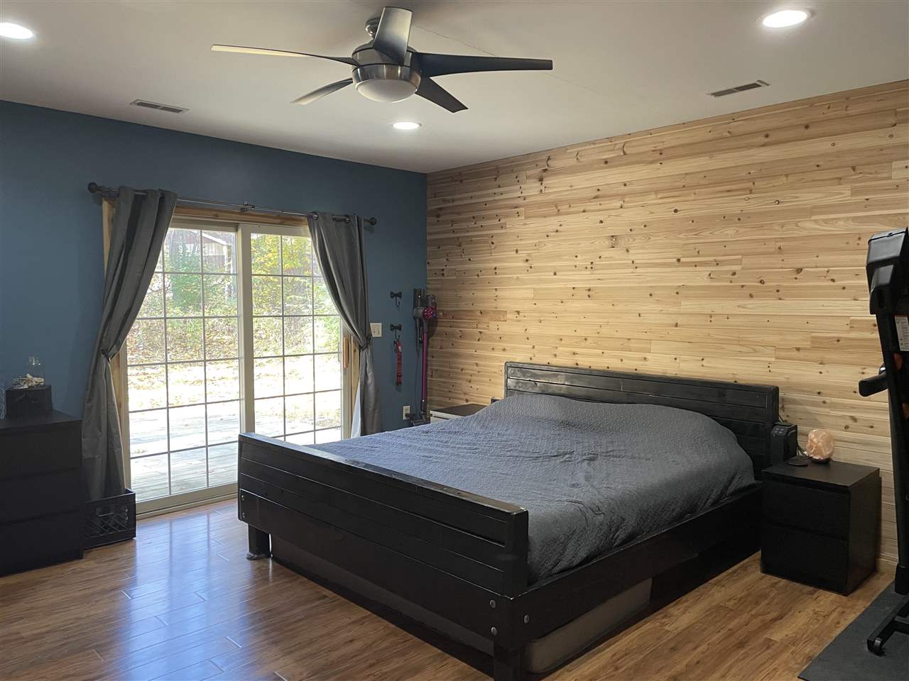 7233 Gillette Road Flushing, MI 48433 - Photo 9 of 34 50060134-9.JPG