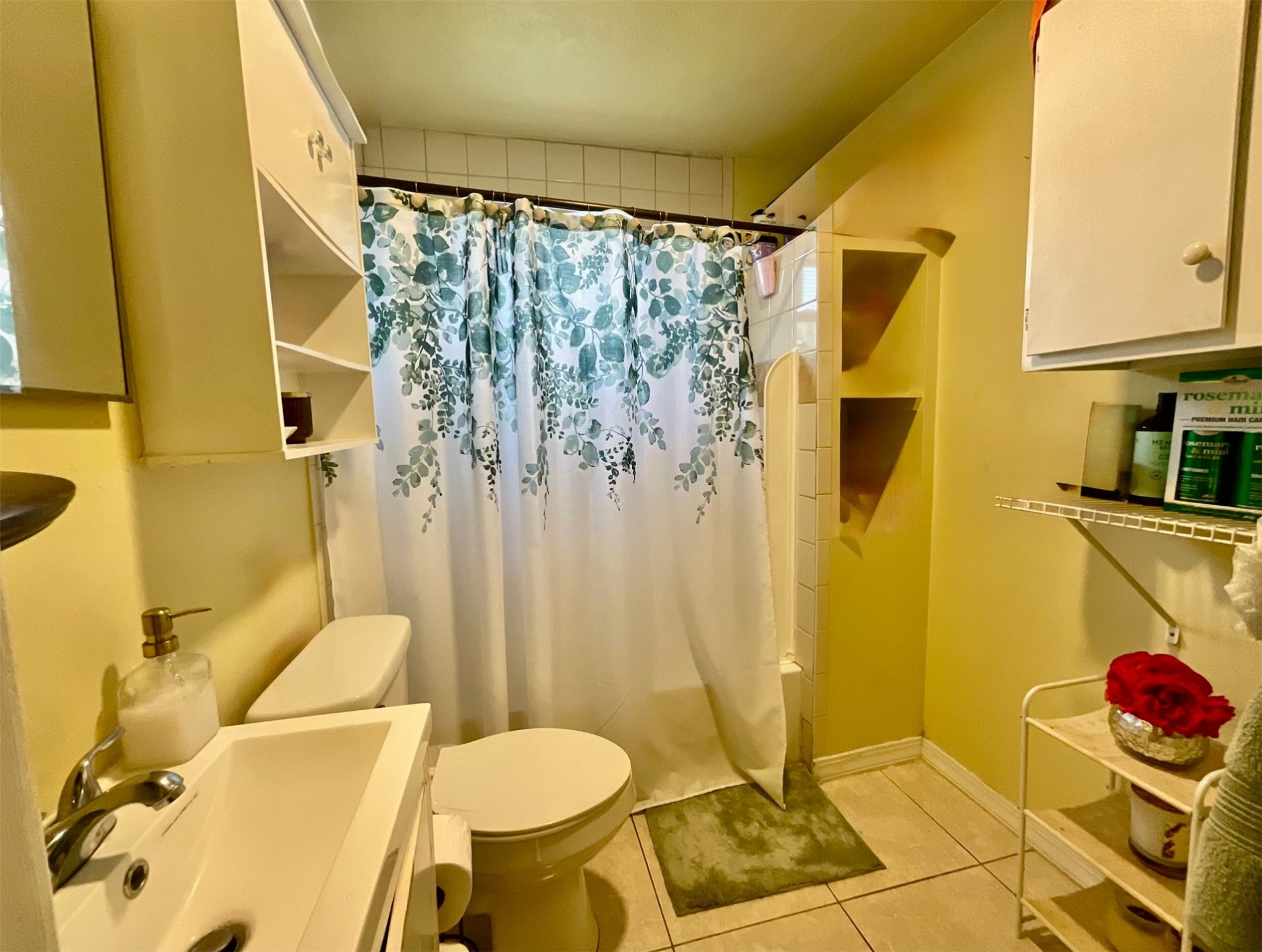 910 Coronado Street Houston, TX 77009 - Photo 7 of 8