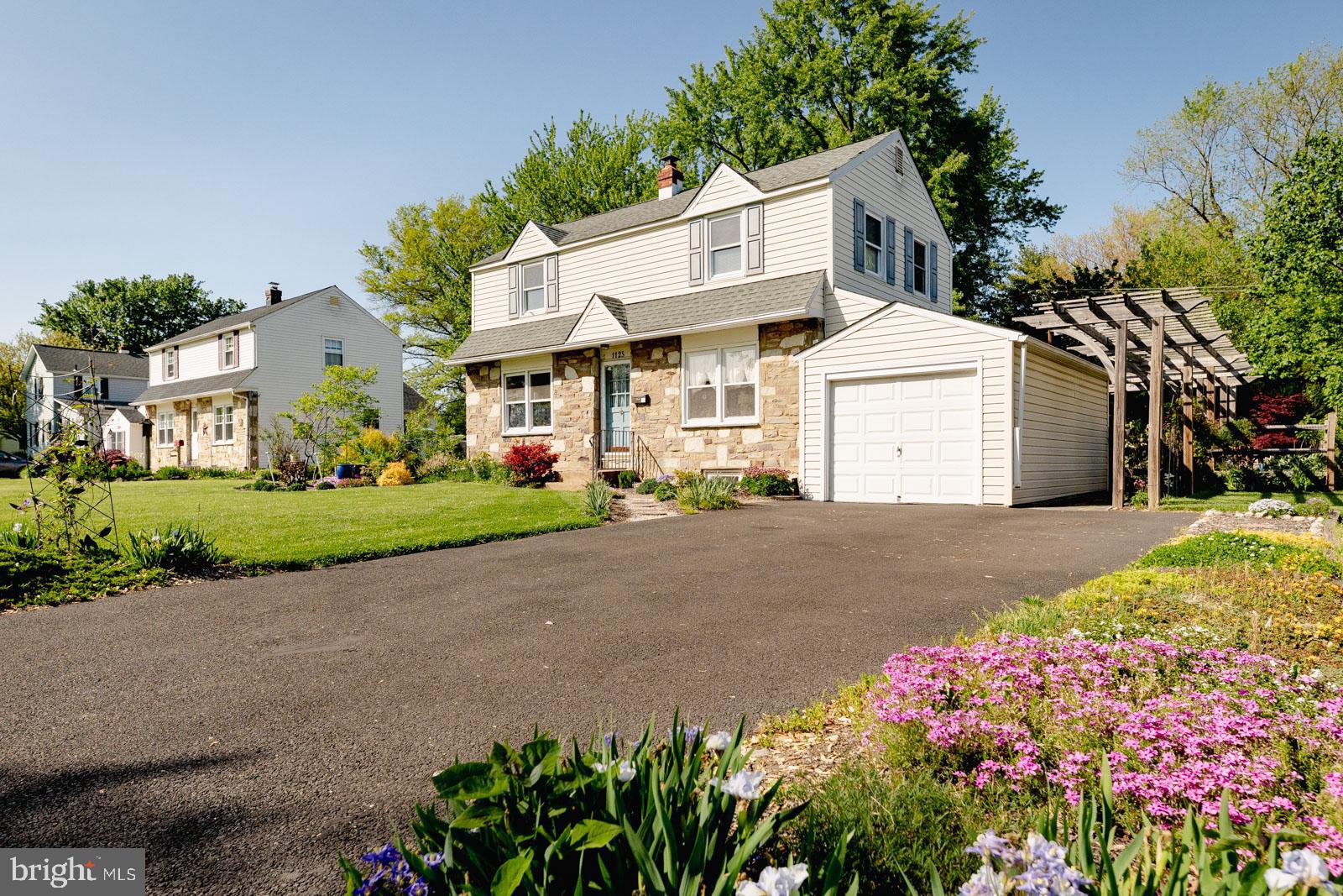 1125 Victoria Road Warminster, PA 18974 - Photo 2 of 56