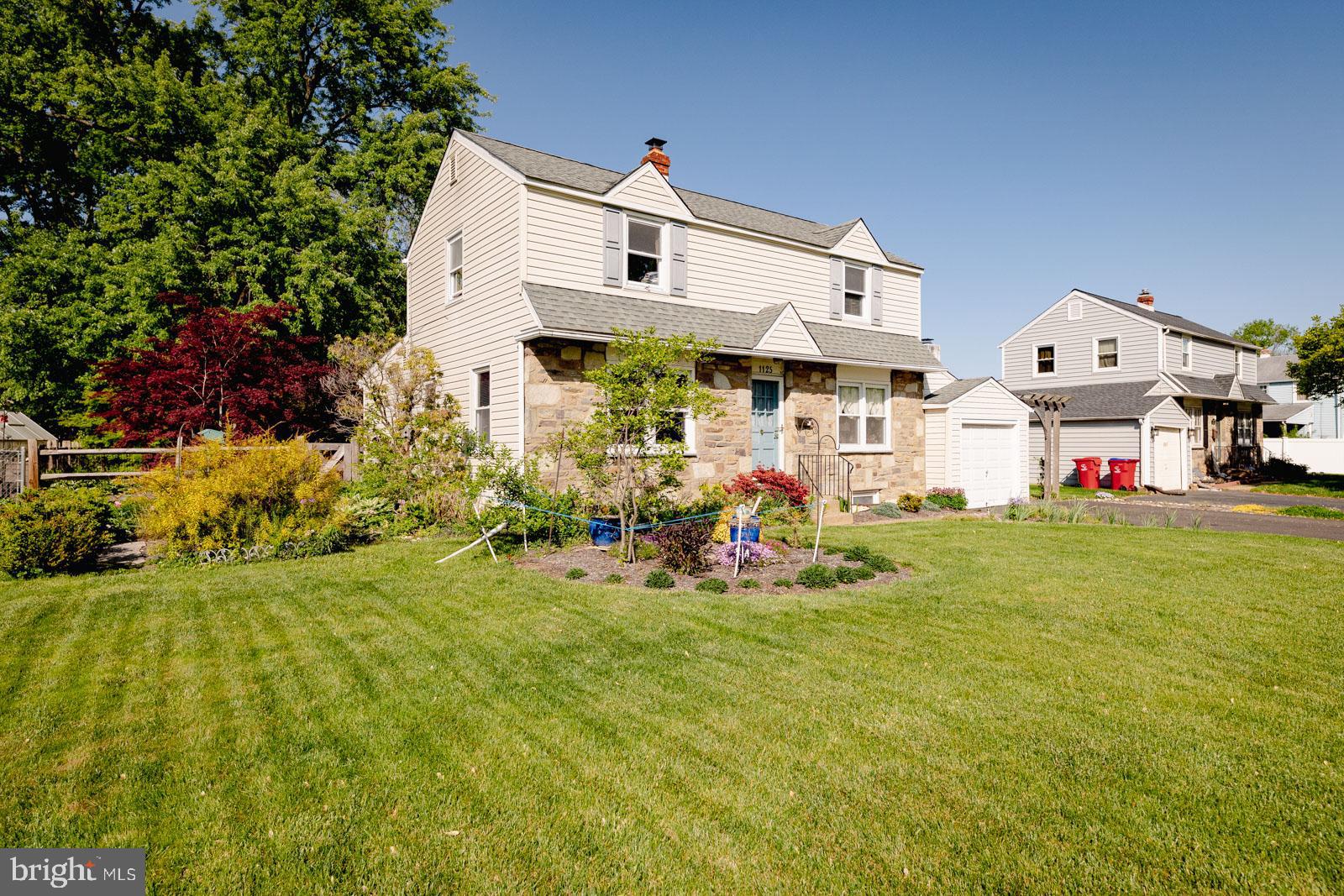 1125 Victoria Road Warminster, PA 18974 - Photo 3 of 56