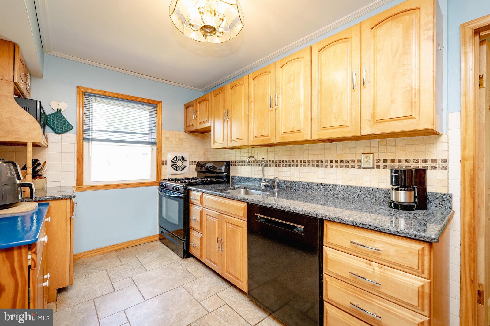 1125 Victoria Road Warminster, PA 18974 - Photo 39 of 56