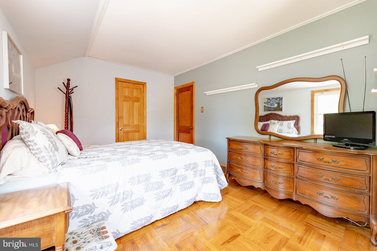 1125 Victoria Road Warminster, PA 18974 - Photo 50 of 56